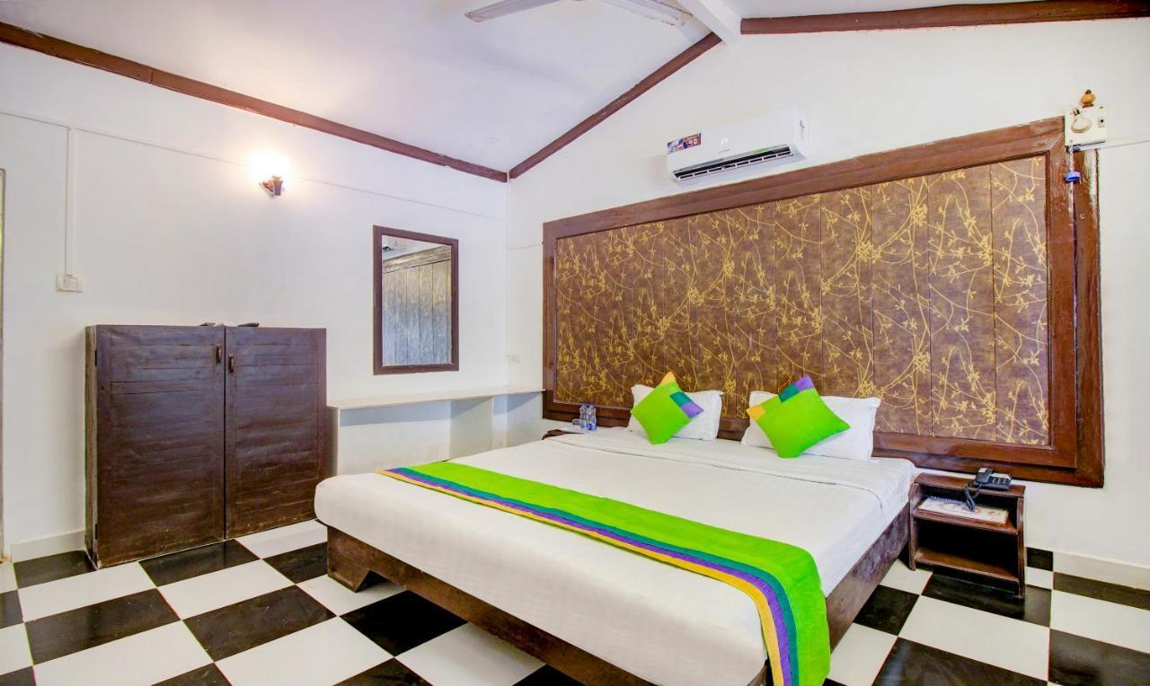Treebo Trend Ashwem Beach Resort Goa マンドレム エクステリア 写真